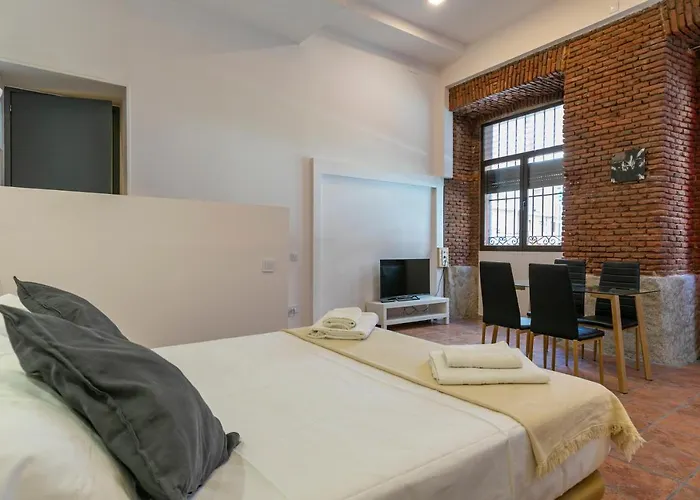 Homeabout Imperial Apartment
